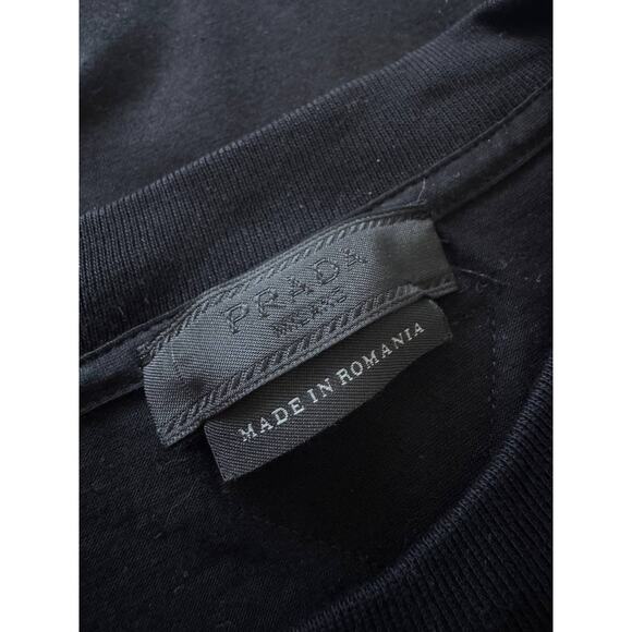 Prada Triangle Black Cotton T-Shirt Tee - Picture 5 of 8